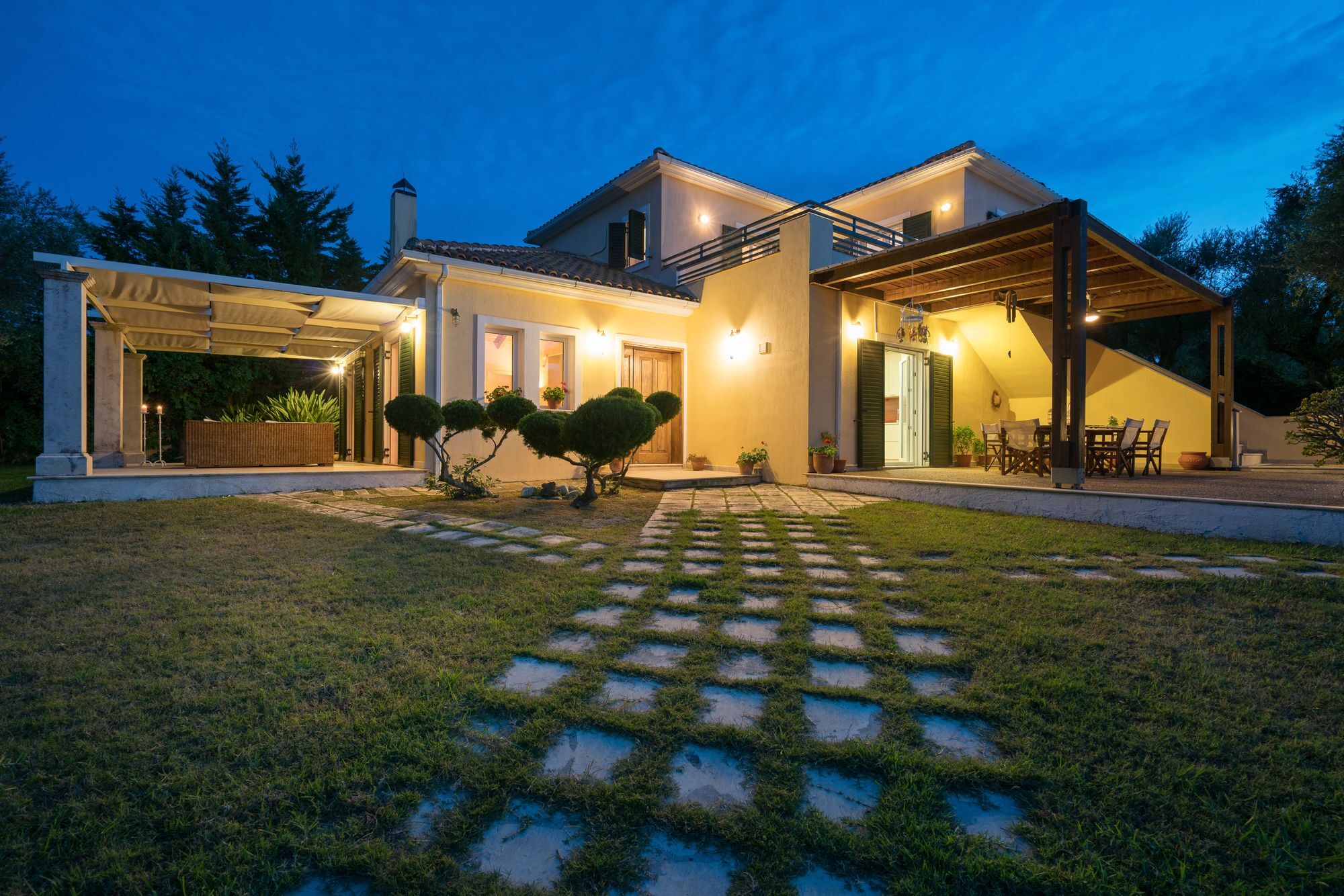 Nina Residence Plános 外观 照片